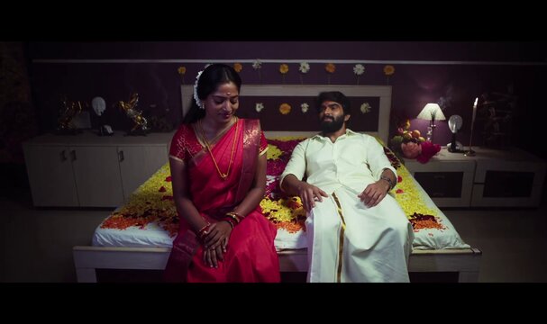 Actress Sidhu navel kiss steamy romance