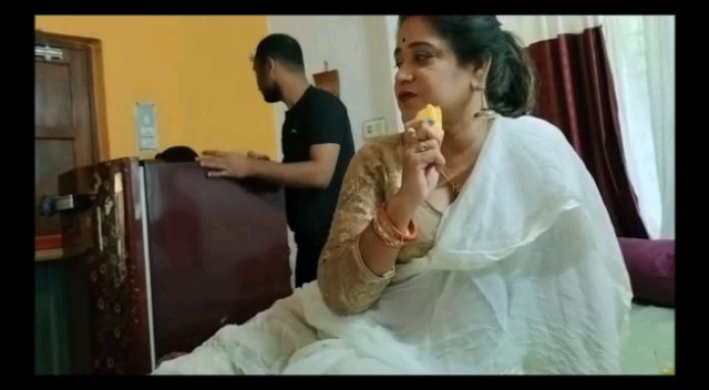 Desi model one night stand with delivery boy