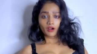 BJ and Pussy Show Hindi Short Film